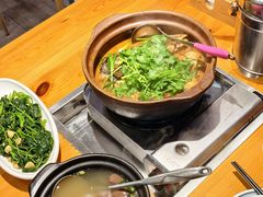 -九道菜有鸡鱼头(石鼓路店)