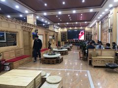 大堂-三锅莊·牦牛肉火锅·香格里拉特色藏餐宴请餐厅(昆明创始店)