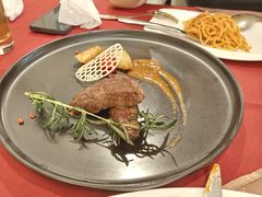 -红房子西菜馆(淮海中路店)