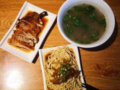 -苓记南京鸭血粉丝.皮肚面(县东巷店)