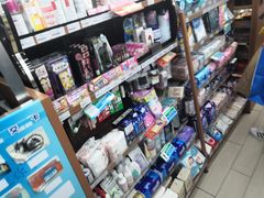 -全家便利店(东直门店)