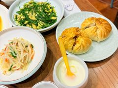 -蒙亨·手把肉·蒙古包文化主题餐厅(天恒广场店)