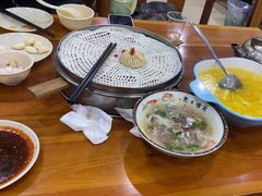 -正宗开封黄家灌汤小笼包子