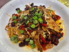 干烧耗儿鱼-洪霞餐馆