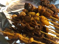 何师烤肉-何师烧烤Pro ·江湖川菜·小龙虾·精酿(太古里旗舰店)