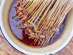 -拈签一笑黄牛肉辣卤串串
