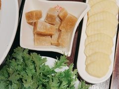 -洞子口重庆鲜货火锅(楚翘城旗舰店)