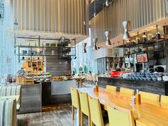 -两咖啡自助餐厅(静安香格里拉酒店)