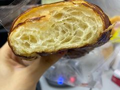 碱水羊角包-OUR Bakery(SKP-S店)