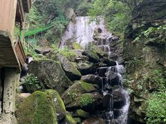 -藏龙百瀑风景区