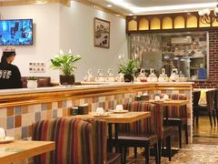 -巴依兄弟西域美食(机场店)
