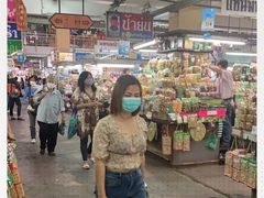 -瓦洛洛传统市场