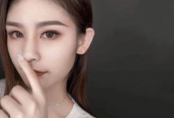 -七月美睫 美甲
