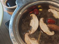 -龙聚德北京烤鸭(沙坪坝华宇A馆店)