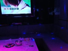-领唱量贩KTV
