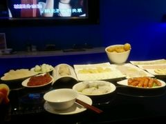 -唯爱KTV聚会餐厅(仙林东城汇店)