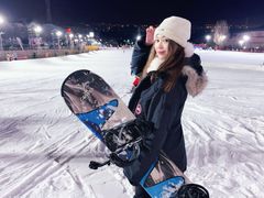 -采薇庄园四季滑雪场
