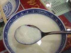 -赵记传承特色牛奶甜品(泉城广场店)