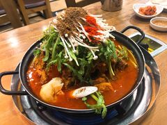 -喇喇排骨火锅·传统韩式脊骨汤(望京西园总店)