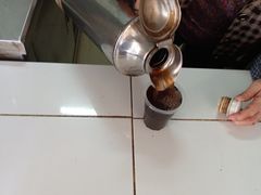 -黄氏祖传百暖凉茶店