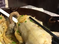 汽锅元子弹-琬苑鸽庄·川粤融合菜(解放碑总店)