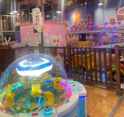 -卡通尼乐园(五彩世界店)