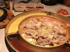 -猪啊牛呀羊啊铜盘烤肉(正大广场店)