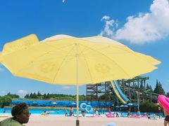 -热带风暴水上乐园