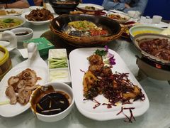 烤鸭-阿瓦山寨·湘菜现炒·剁椒鱼头王(咸阳总店)