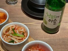 韩式泡菜三拼-INSA Korean Bistro饮鲨韩食酒馆