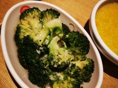 西兰花-72街红烧排骨饭(海珠丽影广场店)