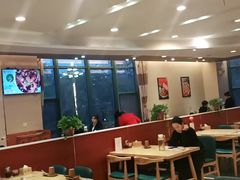 大堂-小六汤包砂煲菜(文景路店)