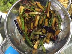 -天天向上素食餐厅(五台山店)