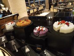 -浦东绿地铂骊酒店-POYA西餐厅(绿地东海岸国际广场店)