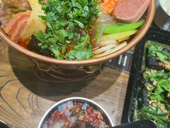 -成都你六姐·牛肉冒菜(城市集市合生汇店)