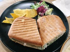 -HELLO 27 意面·沙拉·帕尼尼