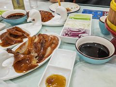 -大鸭梨烤鸭店(金顶街店)