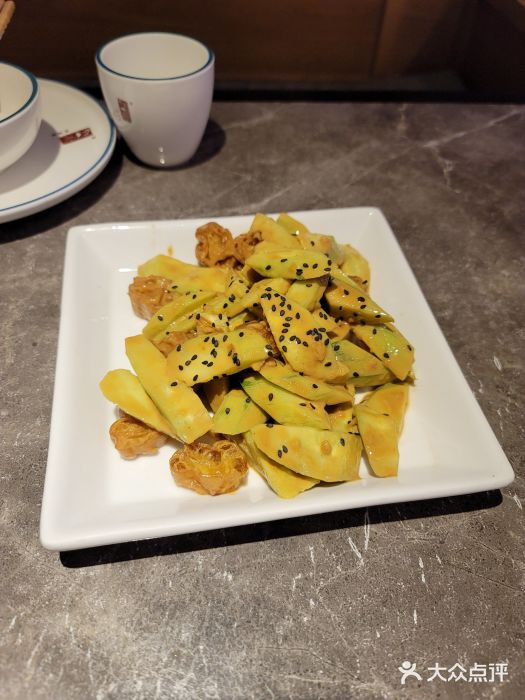 闫府私房菜·百年鲁菜(恒隆店)图片