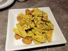 -闫府私房菜·百年鲁菜(恒隆店)