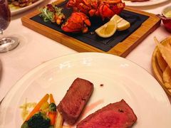 -龙虾酒吧扒房(宁波香格里拉店)