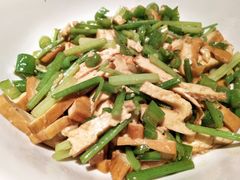 -费大厨辣椒炒肉(万家丽一店)