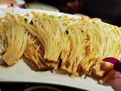 -山城鼎重庆老火锅(西安钟楼店)