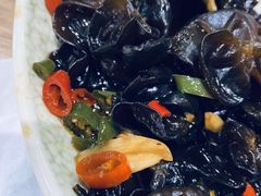 -牛吃草牛肉面(翠柏路店)