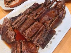 狮头牌公鹅头连脖整只-狮头牌卤味研究所·卤味饭(花城汇南区店)