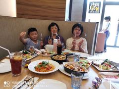 -必胜客(瑞虹店)