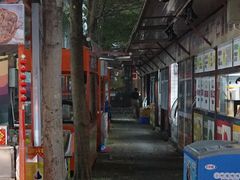 -三亚火车头万人海鲜广场