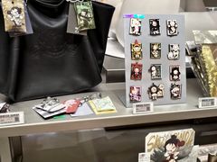 -泡泡玛特POPMART(蓝色港湾店)