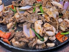 -标记美食新鲜猪杂(兴南大道店)