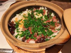 港式腊味煲仔饭-博多新记·粤菜(复兴店)