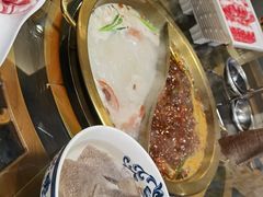 -小天鹅火锅·一线江景洪鼎旗舰店(洪崖洞店)